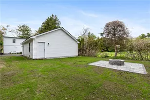 540 Middle Hwy, Barrington, RI 02806 - Photo 30