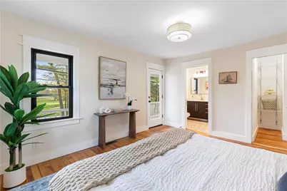 540 Middle Highway, Barrington, RI 02806 - Photo 24