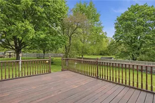 167 Sun Valley Dr, Cumberland, RI 02864 - Photo 18