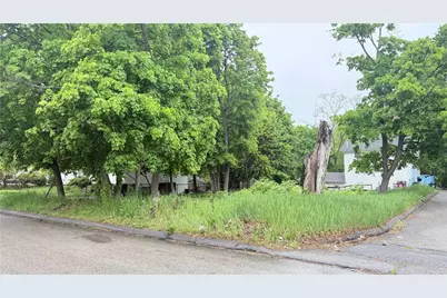 50 Hedley Avenue, Johnston, RI 02919 - Photo 2