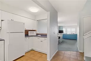 150 Bay View Dr, Jamestown, RI 02835 - Photo 4