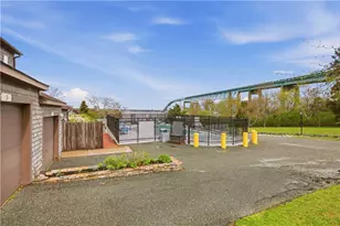 150 Bay View Dr, Jamestown, RI 02835 - Photo 16