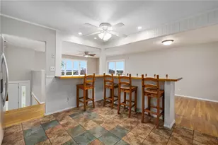 23 Algonquin Dr, Middletown, RI 02842 - Photo 18