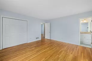23 Algonquin Dr, Middletown, RI 02842 - Photo 20