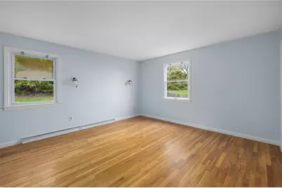 23 Algonquin Drive, Middletown, RI 02842 - Photo 22
