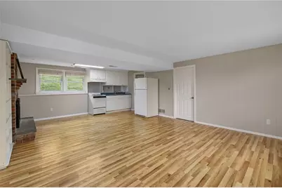 23 Algonquin Drive, Middletown, RI 02842 - Photo 32