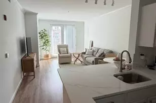 1000 Providence Pl, Providence, RI 02903 - Photo 4