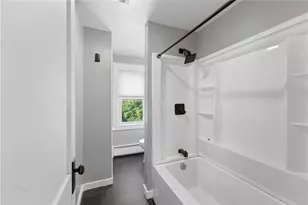 33 Laura St, East Providence, RI 02914 - Photo 10