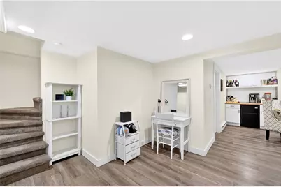 64 Westfield Drive, Cranston, RI 02920 - Photo 28