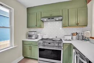 20 Barney St, Warren, RI 02885 - Photo 14