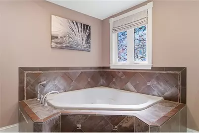 304 Gauthier Drive, Woonsocket, RI 02895 - Photo 24
