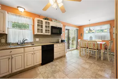 24 Quannacut Road, Westerly, RI 02891 - Photo 4