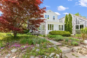 28 Byway Rd, Barrington, RI 02806 - Photo 2