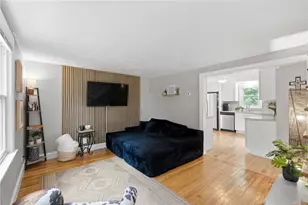 34 Wood St, Coventry, RI 02816 - Photo 10