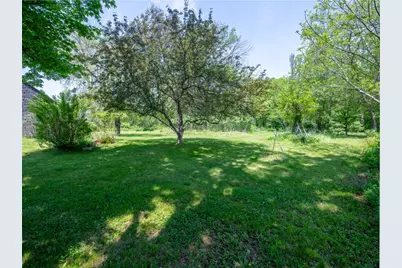 383 Putnam Pike, Glocester, RI 02829 - Photo 30