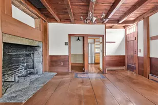 383 Putnam Pike, Glocester, RI 02829 - Photo 6