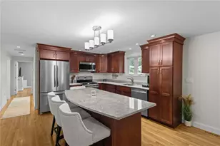 23 Southwood Dr, Cumberland, RI 02864 - Photo 6