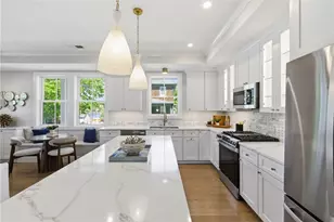 67 Queen St, East Greenwich, RI 02818 - Photo 10