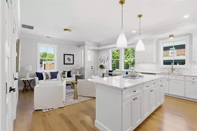 67 Queen Street #2C, East Greenwich, RI 02882 - Photo 1