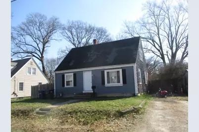 48 Wesleyan Avenue, Warwick, RI 02886 - Photo 4