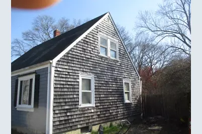 48 Wesleyan Avenue, Warwick, RI 02886 - Photo 8