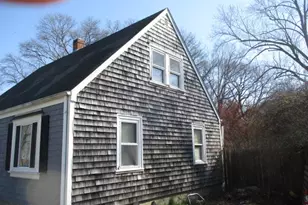 48 Wesleyan Ave, Warwick, RI 02886 - Photo 8