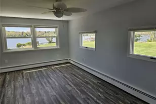 2353 Main Rd, Tiverton, RI 02878 - Photo 12