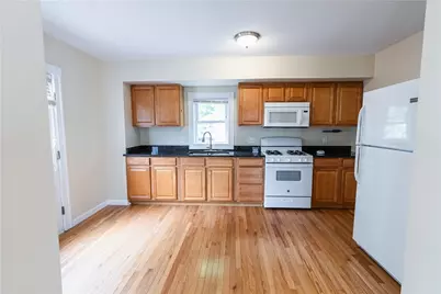 690 Academy Avenue, Providence, RI 02908 - Photo 14