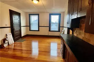 14 Courtland St, Central Falls, RI 02863 - Photo 12