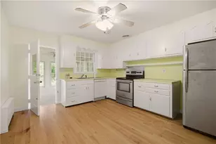 1 Red Cross Ave, Newport, RI 02840 - Photo 6