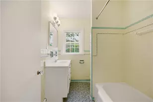 1 Red Cross Ave, Newport, RI 02840 - Photo 24