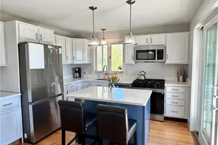 1614 Lakeside Dr, Block Island, RI 02807 - Photo 8