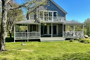 1614 Lakeside Dr, Block Island, RI 02807 - Photo 4