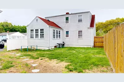 24 Annette Avenue, Pawtucket, RI 02861 - Photo 6
