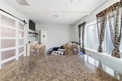 31 Yeoman Avenue, Cranston, RI 02920 - Photo 4