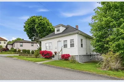 31 Yeoman Avenue, Cranston, RI 02920 - Photo 2