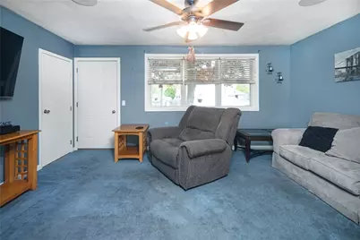 48 Plenty Street, Warwick, RI 02889 - Photo 4