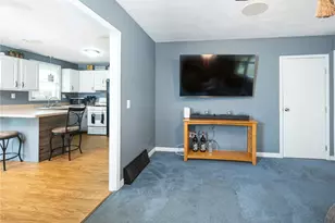 48 Plenty St, Warwick, RI 02889 - Photo 6