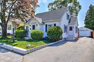 190 Rice St, Pawtucket, RI 02861 - Photo 2