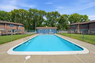 275 Grotto Ave, Pawtucket, RI 02860 - Photo 28