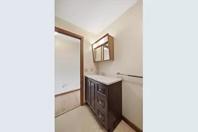 275 Grotto Avenue #16, Pawtucket, RI 02860 - Photo 10