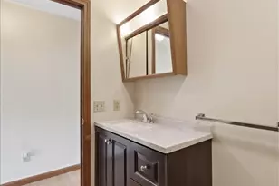 275 Grotto Ave, Pawtucket, RI 02860 - Photo 10