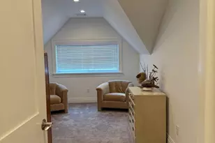 47 Travelers Ct, East Greenwich, RI 02818 - Photo 16