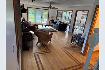 027 Sunset Hill Avenue, Portsmouth, RI 02872 - Photo 4