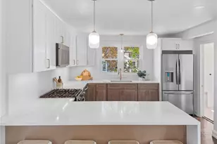 2294 Kingstown Rd, South Kingstown, RI 02881 - Photo 16