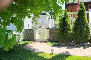 75 Chiswick Rd, Warwick, RI 02889 - Photo 28