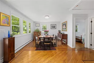 10 Summer St, Jamestown, RI 02835 - Photo 6