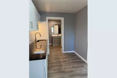 158 Roger Williams Avenue #1, East Providence, RI 02916 - Photo 6