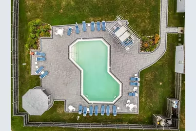 207 Bellevue Court, Narragansett, RI 02882 - Photo 4