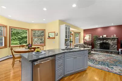 35 Great Road, Barrington, RI 02806 - Photo 6